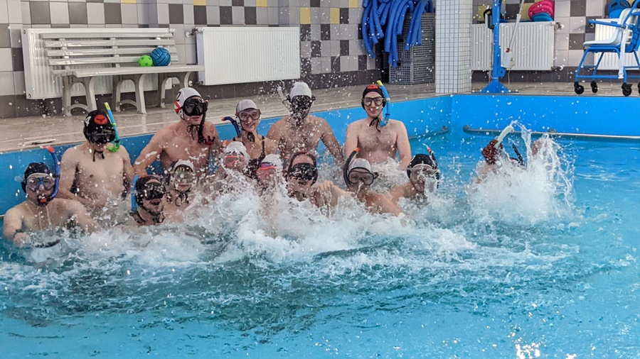 Hokej pod wodą Walenie Siemianowice Śląskie Trening I 2022